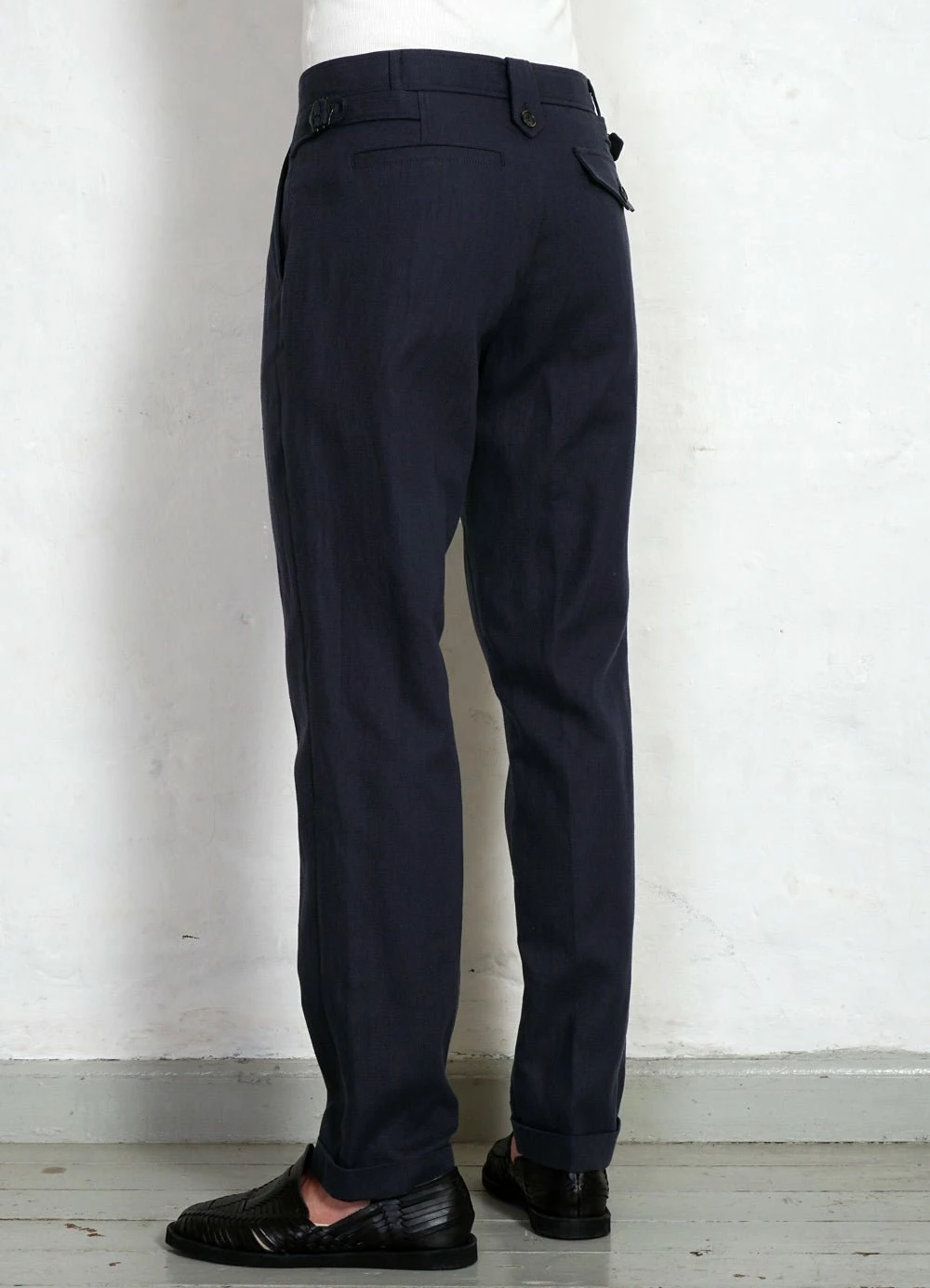 HANSEN GARMENTS FINN | Side Buckle Regular Trousers | Dark Blue - Image 4