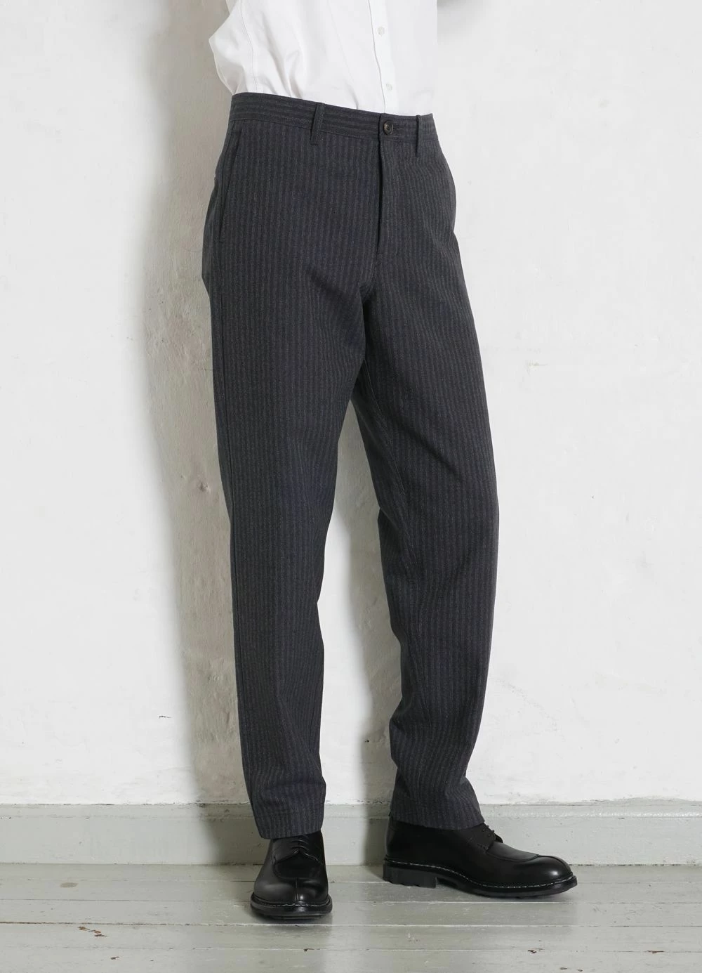HANSEN GARMENTS KIAN | Cinch Back Wide Trousers | Grey Pin - Image 2