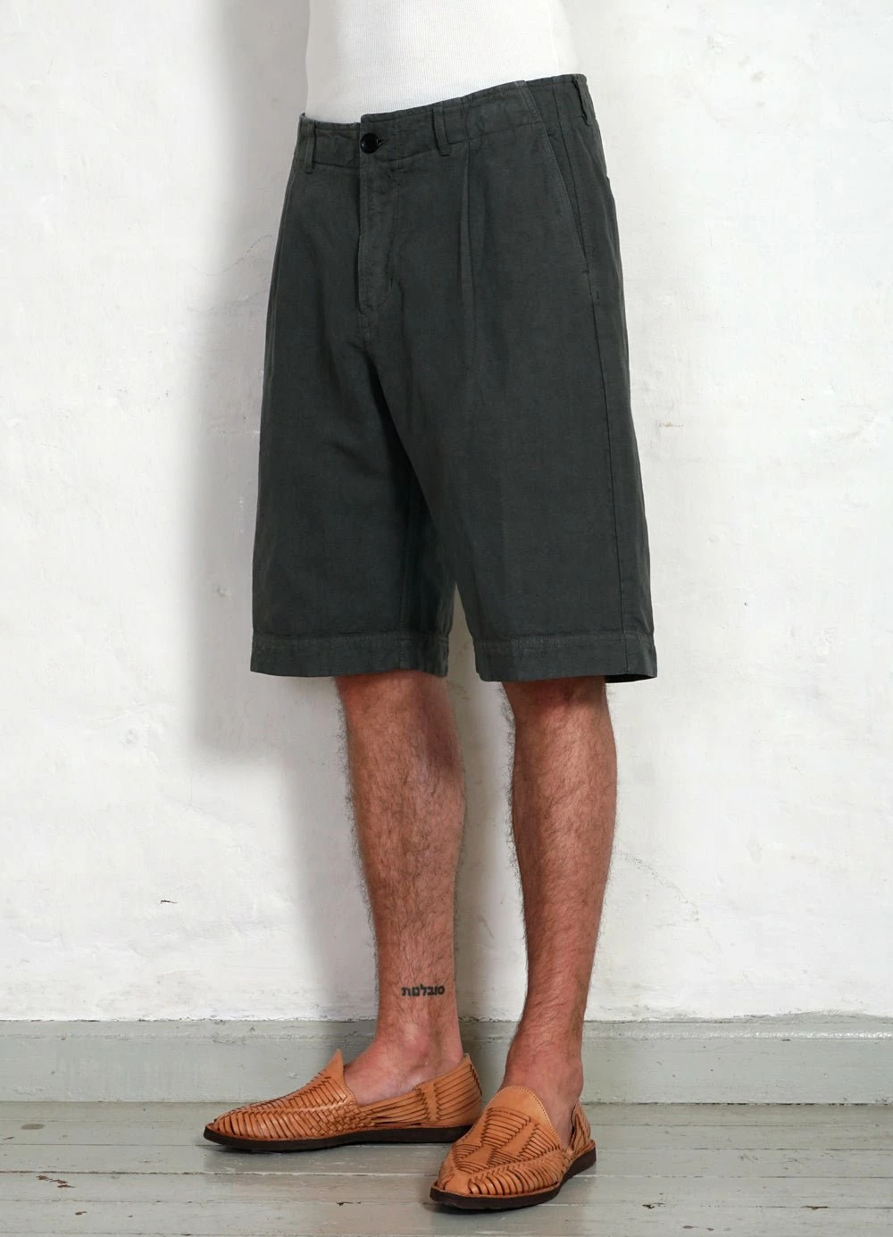 HANSEN GARMENTS ROBIN | Super Wide Pleated Shorts | Oxidized - Image 3