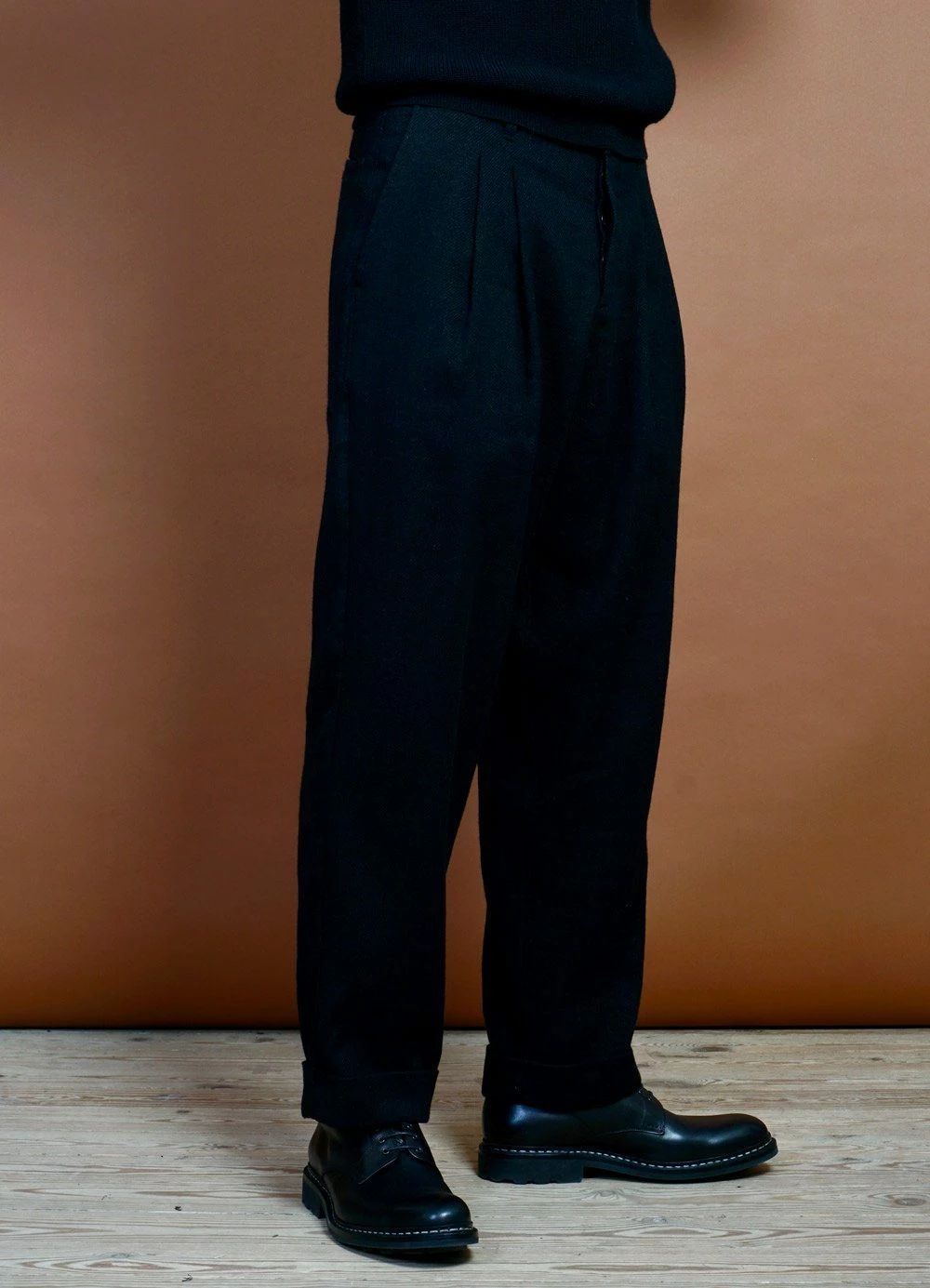 HANSEN GARMENTS SYLVESTER | Double Pleated Trousers | Black - Image 5