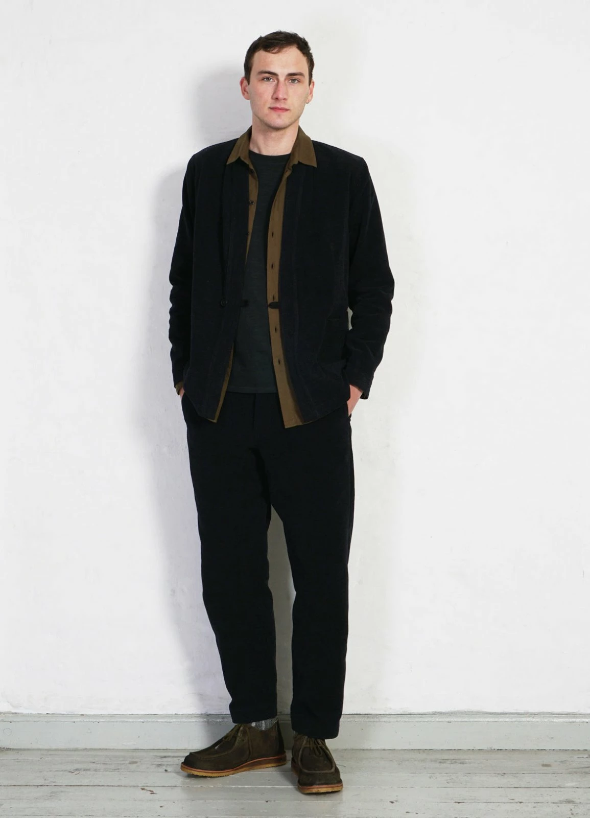 HANSEN GARMENTS TYGE | Wide Cut Cropped Trousers | Onyx - Image 3