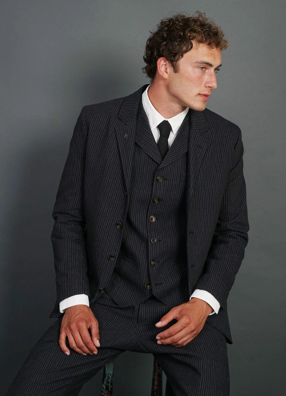 HANSEN GARMENTS WILLIAM | High Lapel Waistcoat | Black Pin - Image 4